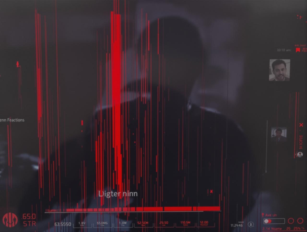 吃瓜大赛在线-某直播PK主播为博眼球做出惊人举动！直播间被封半小时-直播事故